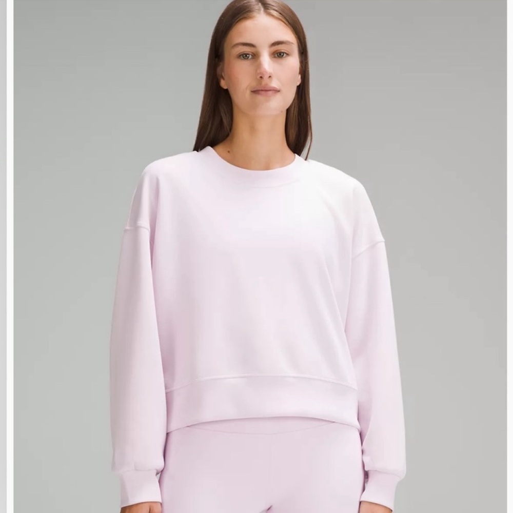 Lululemon Softstreme Oversized Cropped Crew Strawberry Milkshake Size 4